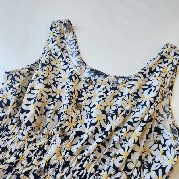 As U Wish Navy Floral Button-Front Dress with Yellow Accents Daisies - Picture 2 of 8